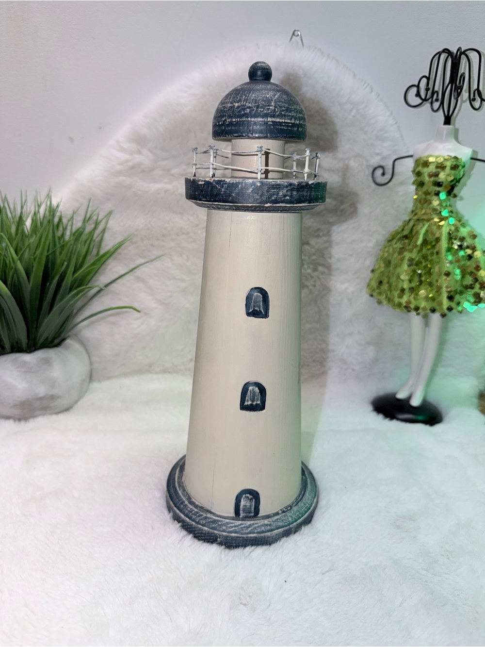 Coastal Wooden Lighthouse Children’s Piggy Bank Decor Accent - Cream and Navy 🚢